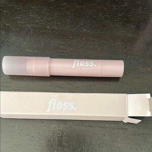 Floss Lip Advocate Fat Pencil